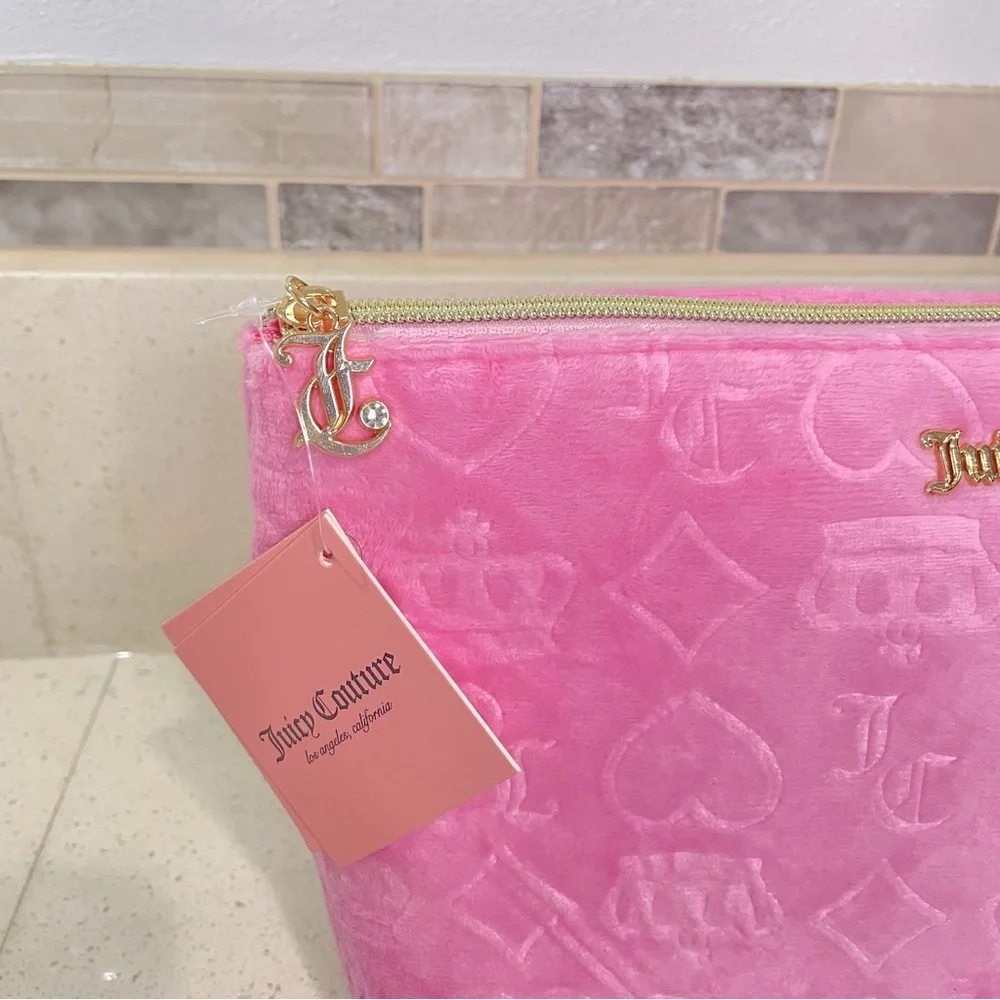NEW Juicy Couture Pink Velour Debossed Logo Makeup Bag‎ Cosmetic Pouch